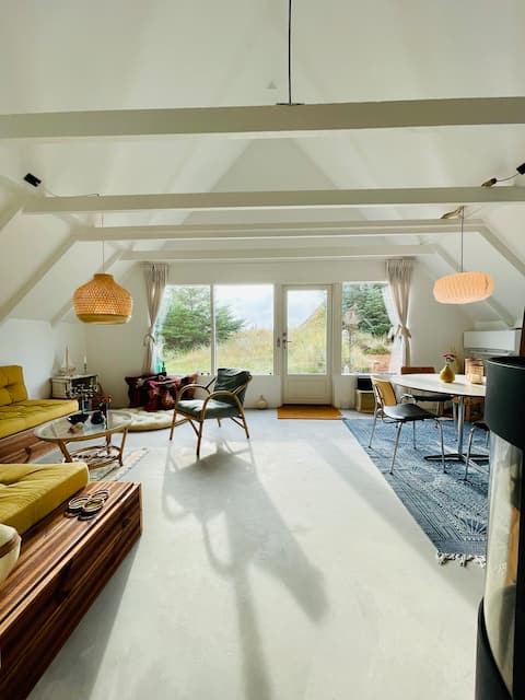 Charming summerhouse in Vorupør