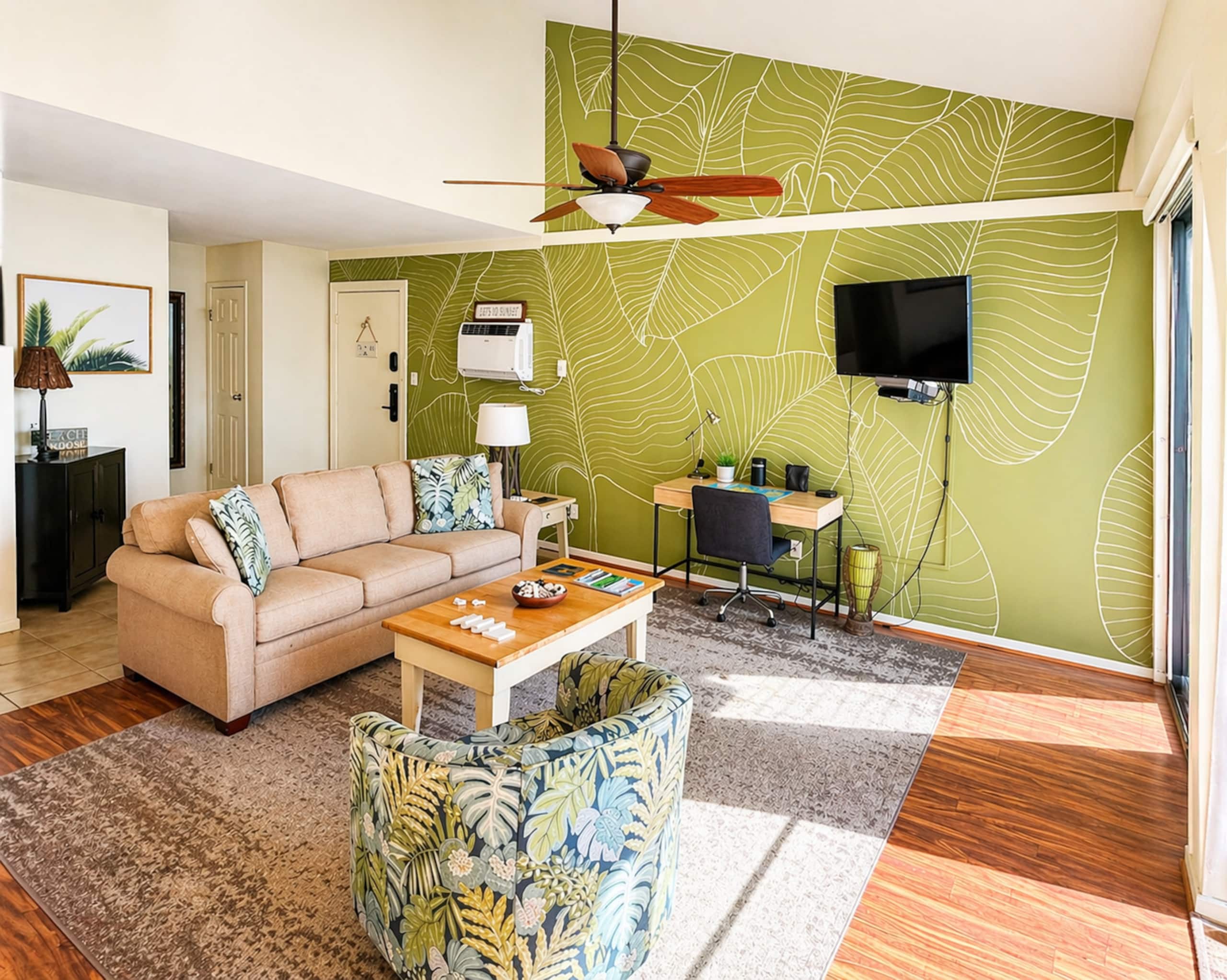 Family Oceanview | Beach, Pool, Hot Tub, AC - Image 2