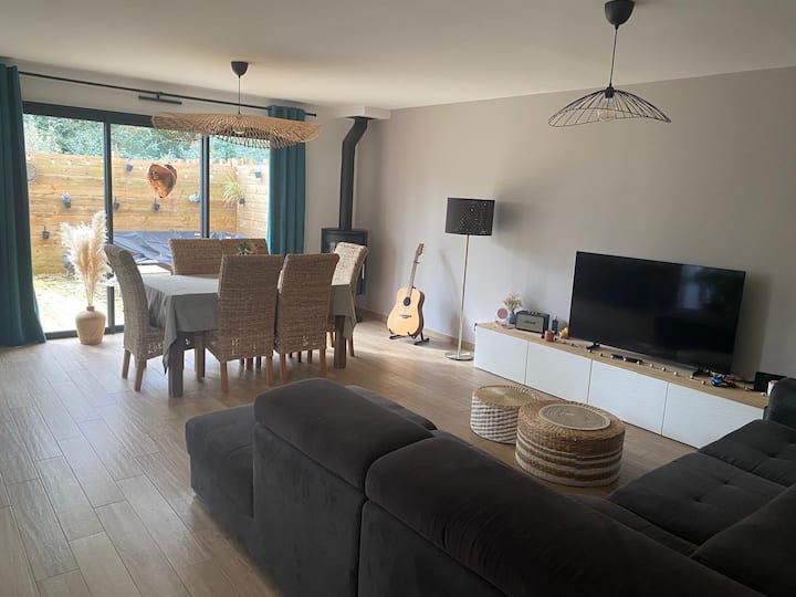 Maison Cosy Avec Grande Terrasse - Vezin-le-Coquet