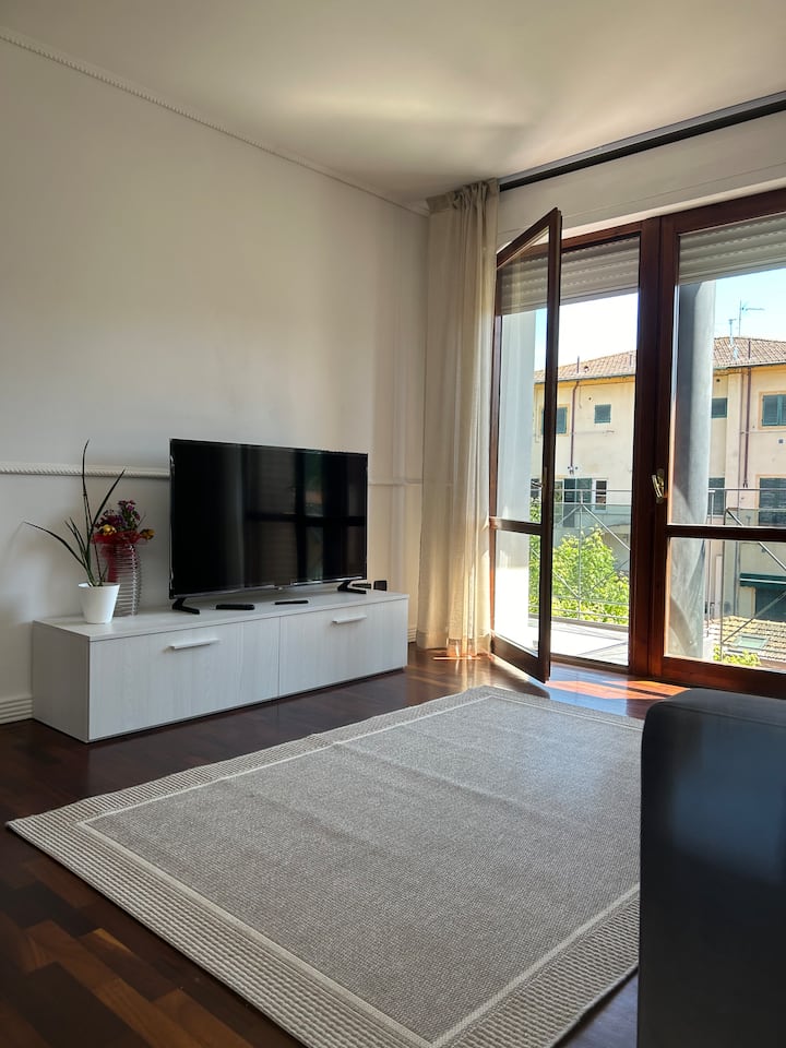 Anna Apartment, Private Parking - Lucca