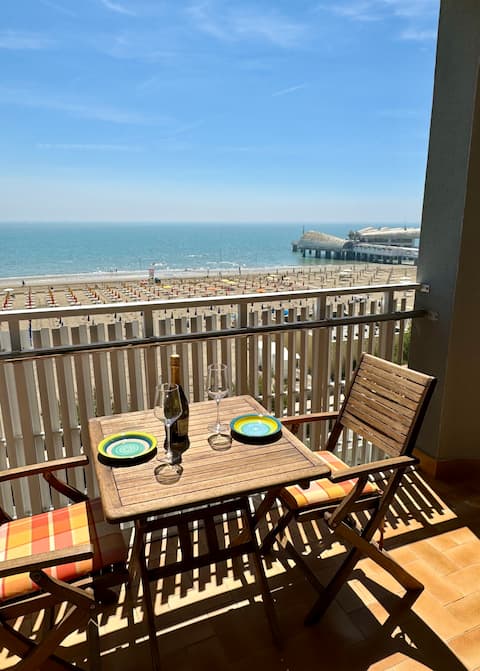 Sea view - 10m from the beach, 5th floor, Parking