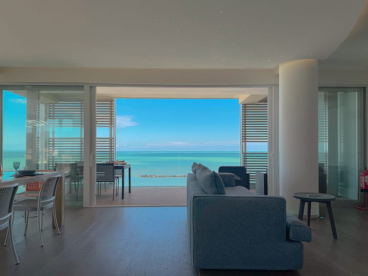 Luxury Seafront Apartment | Parking| Beach - Porto Civitanova