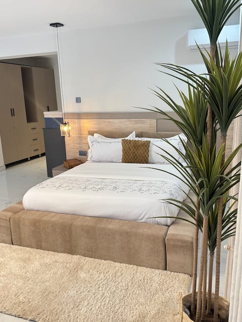 Studio home in Kyanja