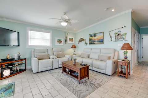 Popular Airbnb listing: Tiki Time in Cudjoe Key 136 in Cudjoe Key