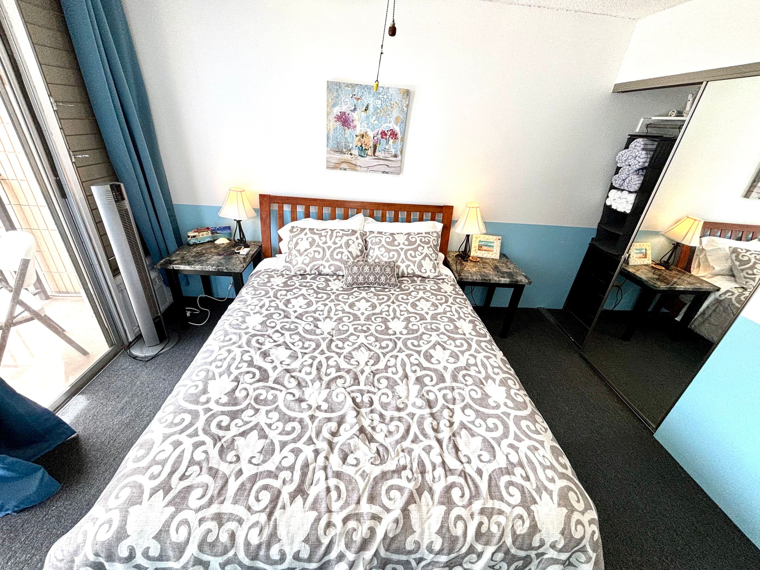 Condo in Honolulu · ★4.52 · 1 bedroom · 1 shared bath - Image 16