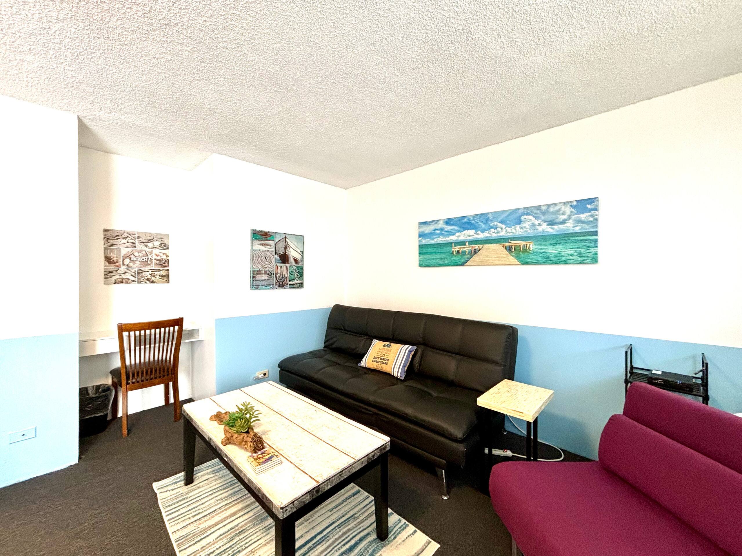 Condo in Honolulu · ★4.52 · 1 bedroom · 1 shared bath - Image 7