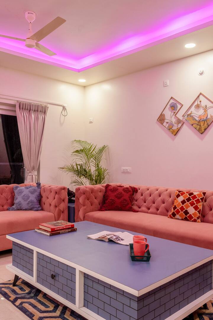 Living room image 9
