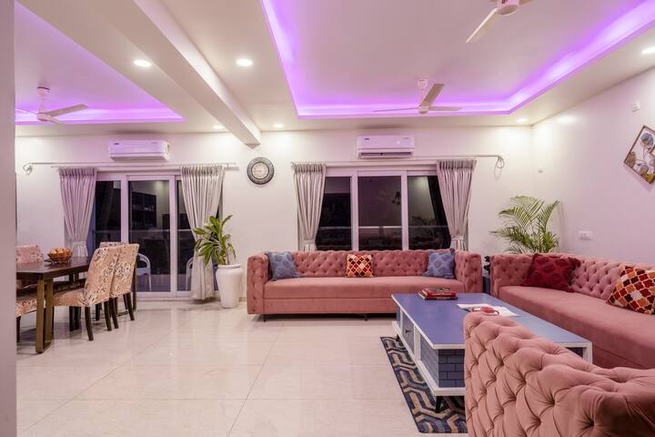 Living room image 3