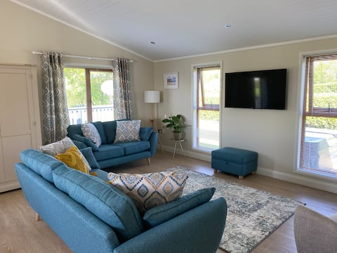 Top Airbnb: Strone Farm Cabin in Bann