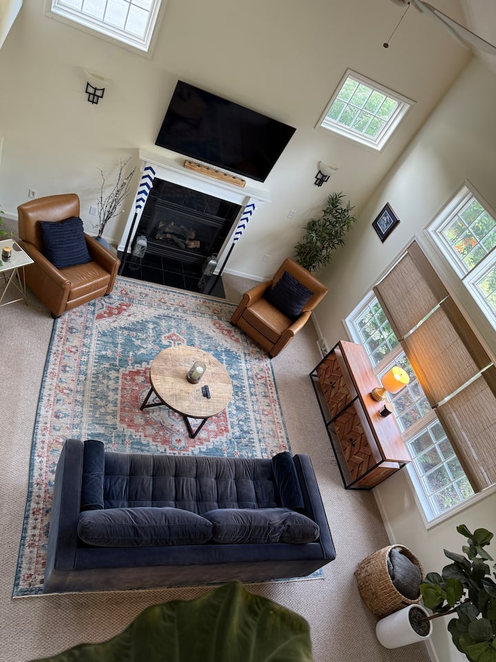 Private Beach And Lake Access
Entire House - Saratoga, NY