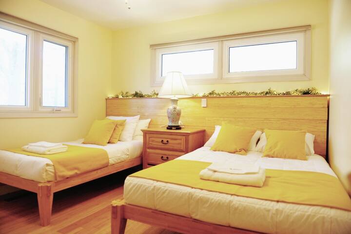 1 krevat dopio XL 1 krevat
i plotë