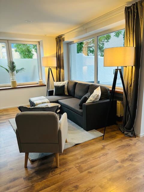 REMA Homes – Apartment with Jacuzzi & Terrace