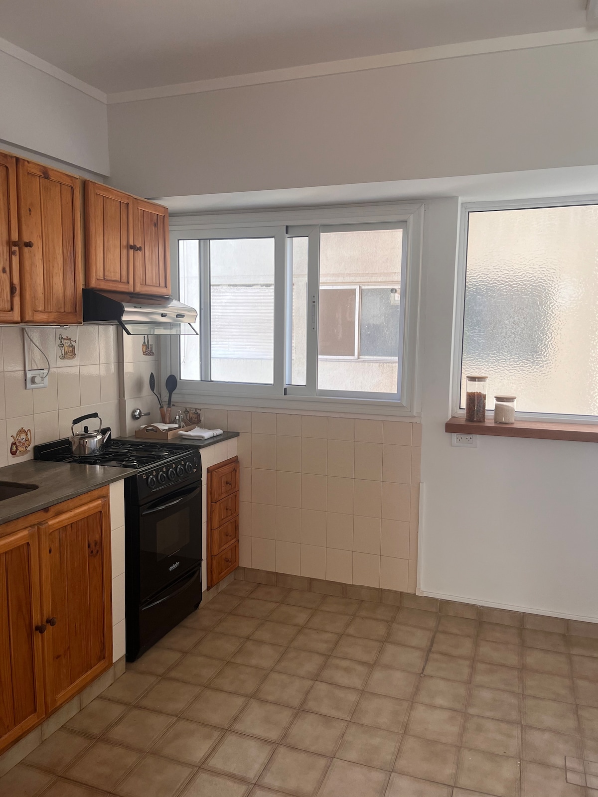 Popular Airbnb listing: A spacious, centrally located apartment in Bahía Blanca