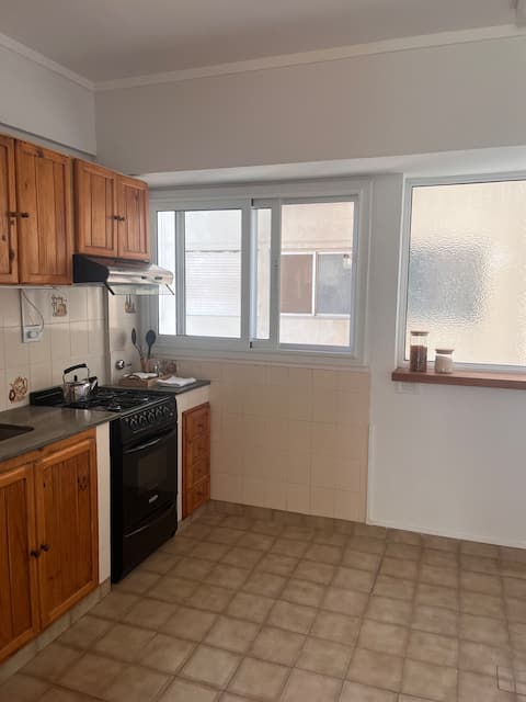 Popular Airbnb listing: A spacious, centrally located apartment in Bahía Blanca