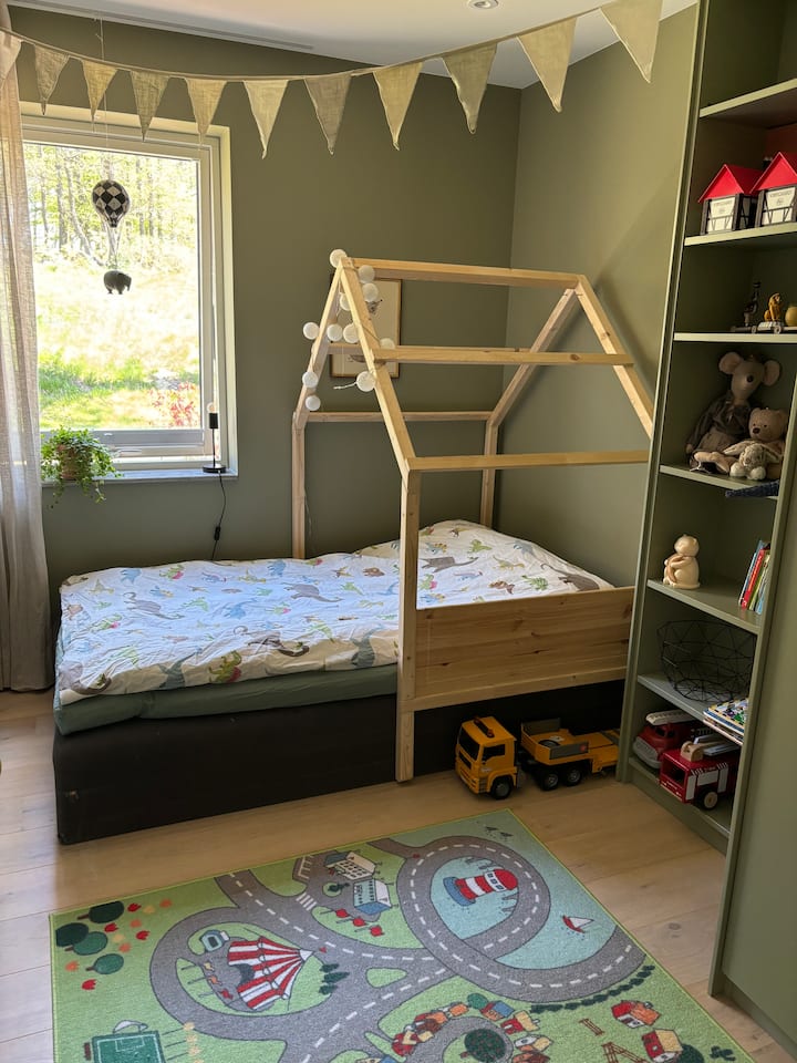 საძინებელი 2