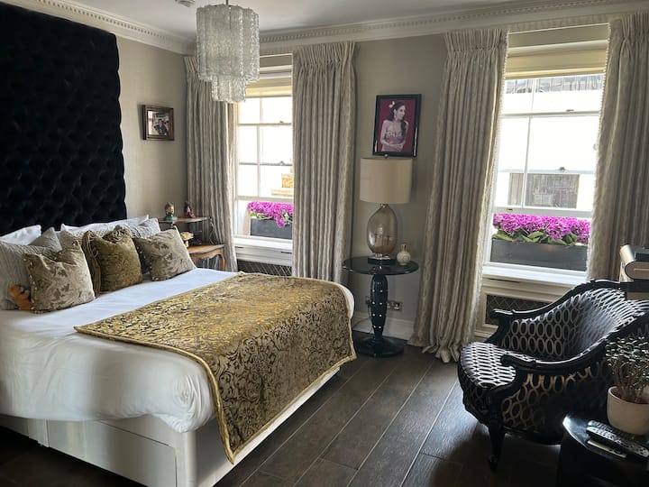 Chic Regents Park Apartment - Marylebone