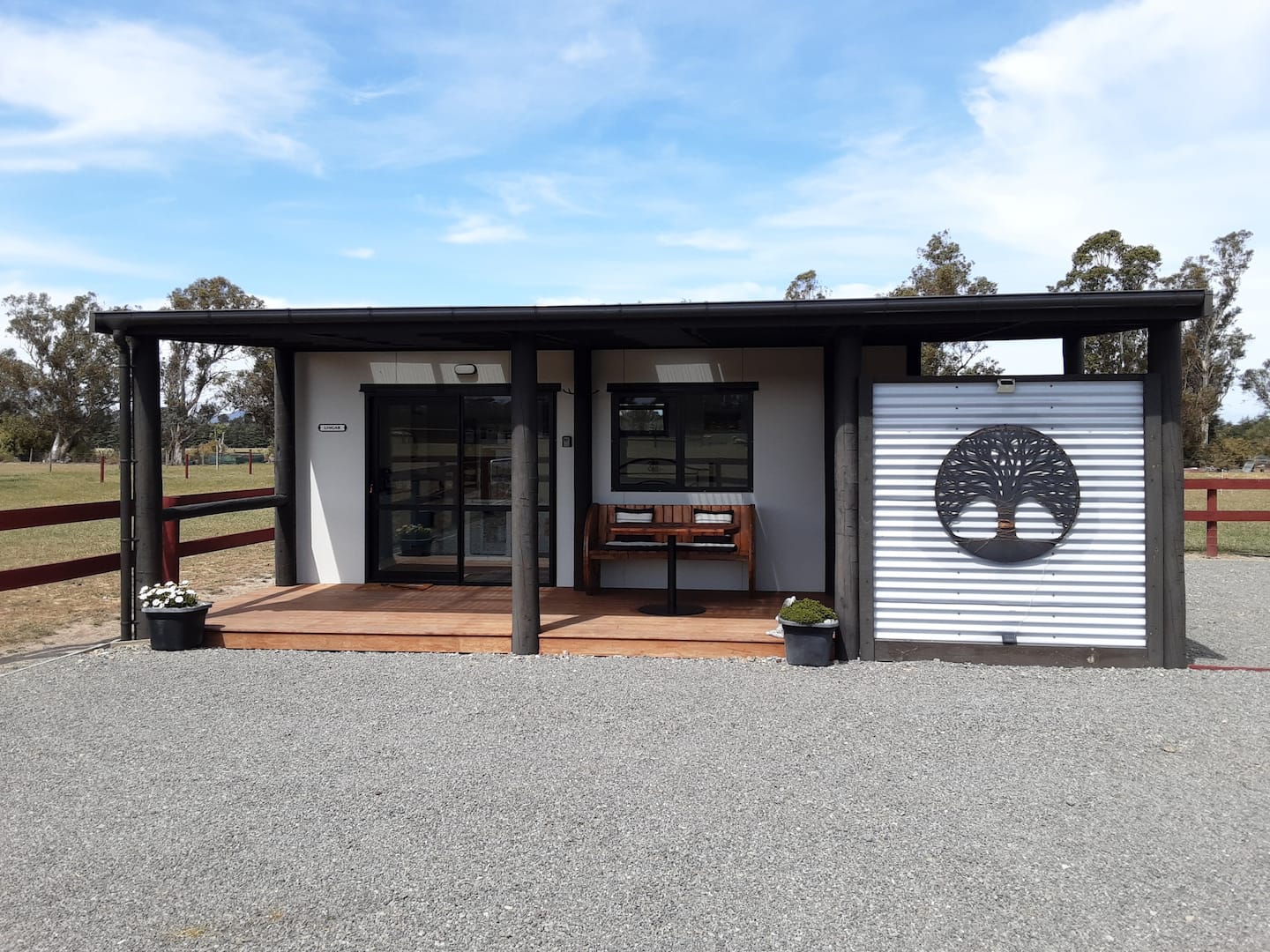 Mountain Views Cottage, Waipara. 1