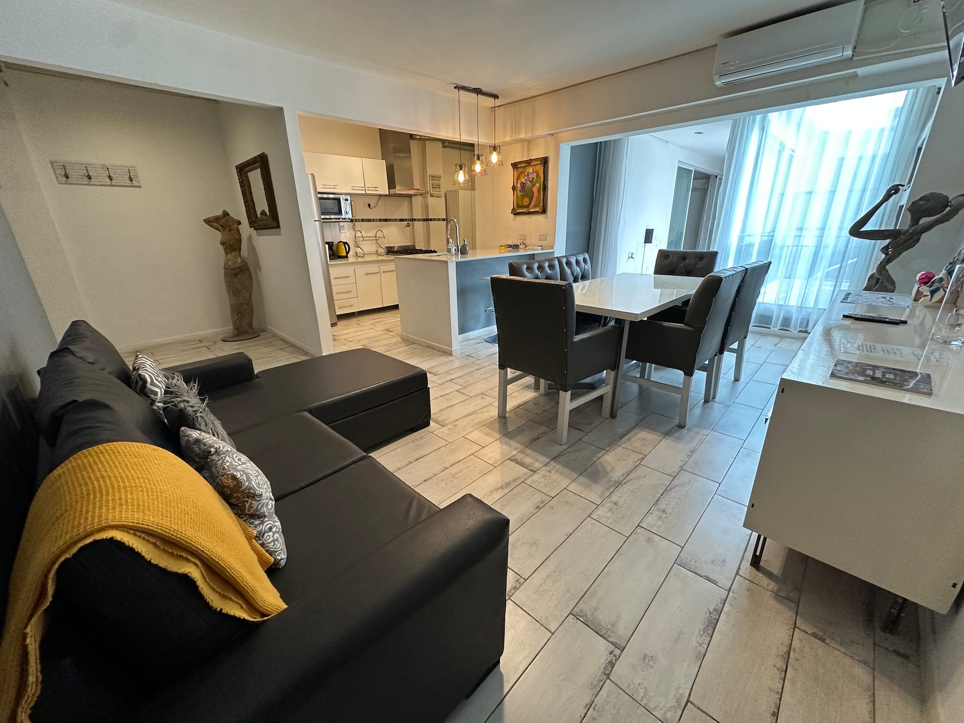 Apartamento de 4 quartos em Balvanera com terraço coberto