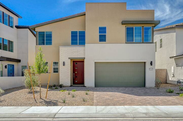 Full House in Las Vegas