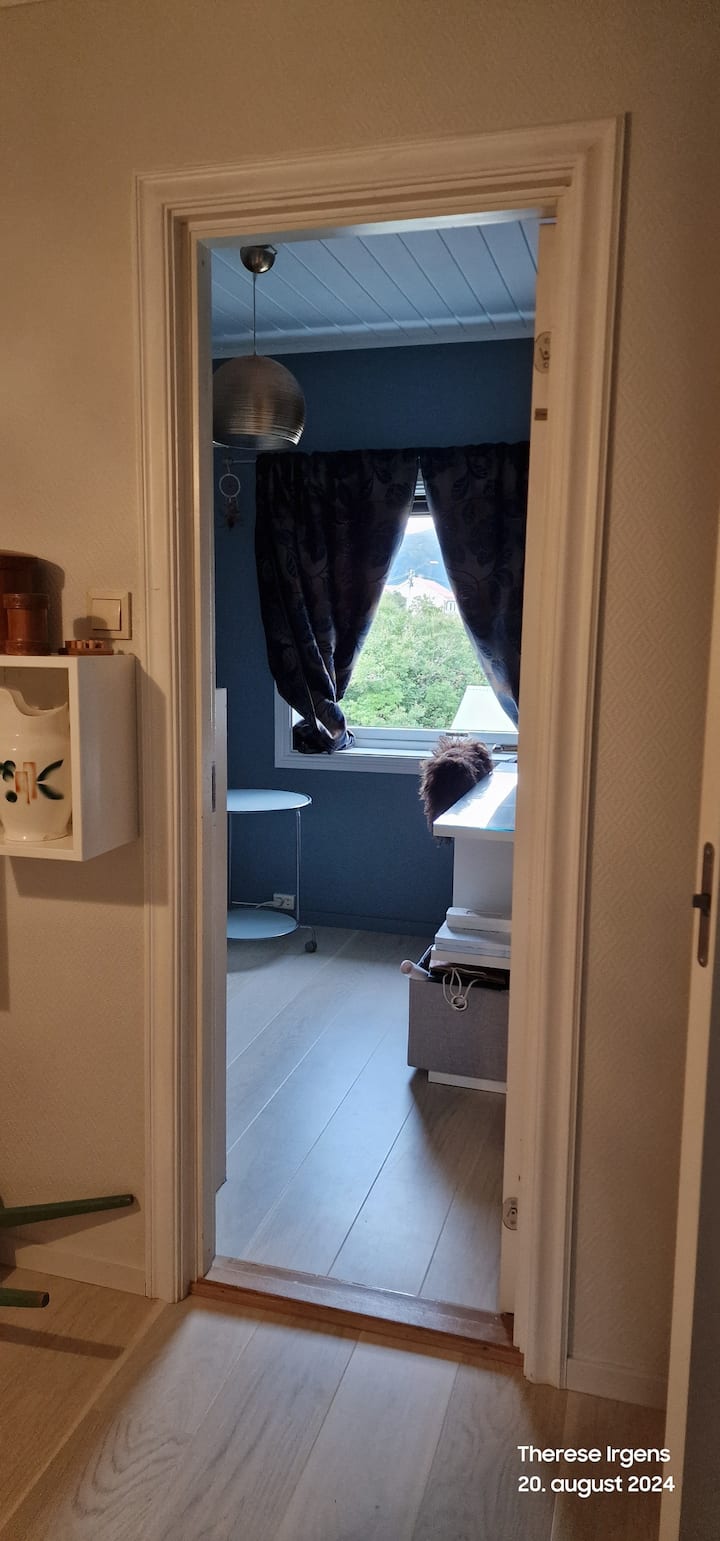 غرفة النوم 2