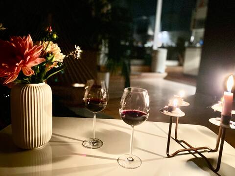 Leistungsstarkes Airbnb: Guest‘s Favorit @PARC - RooftopTerrace xx Wellness in Zentrum West