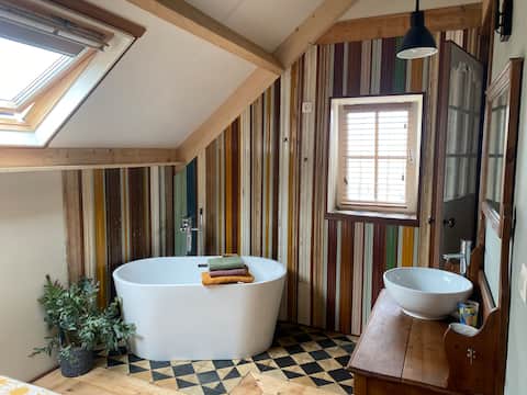 Top Airbnb: Loft near the sea in Sluis