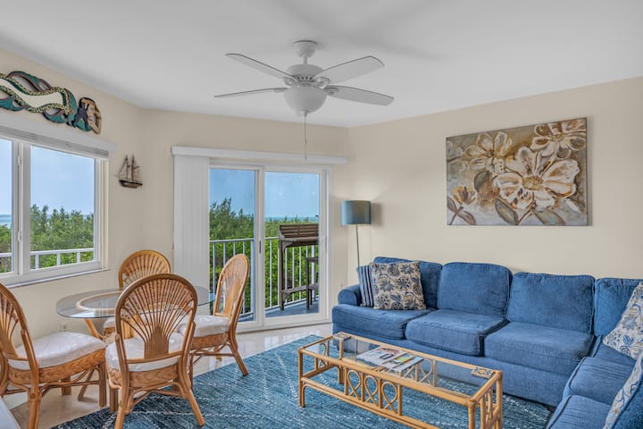 Sea Side Whimsy Ocean Pointe -06 - Tavernier, FL