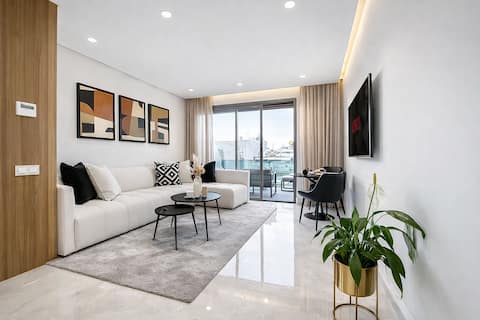 2BR Rooftop Terrace | Racine Triangle d'Or