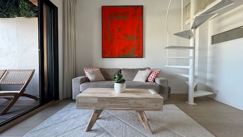 Successful Airbnb property: Port-Grimaud | Cozy apartment • Gulf of St-Tropez in Grimaud
