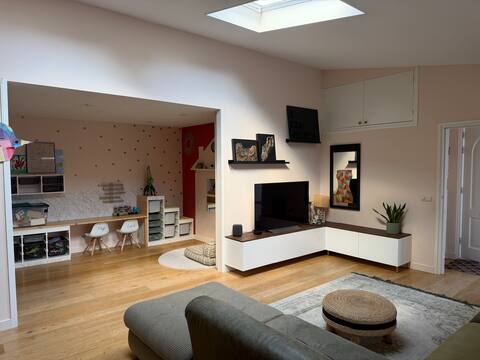 Top performing Airbnb: Lovely family home in Bergen in Wijk 01 Bergen Binnen