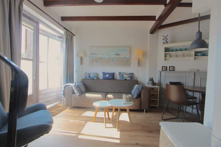 Zandhuisje - Egmond aan Zee