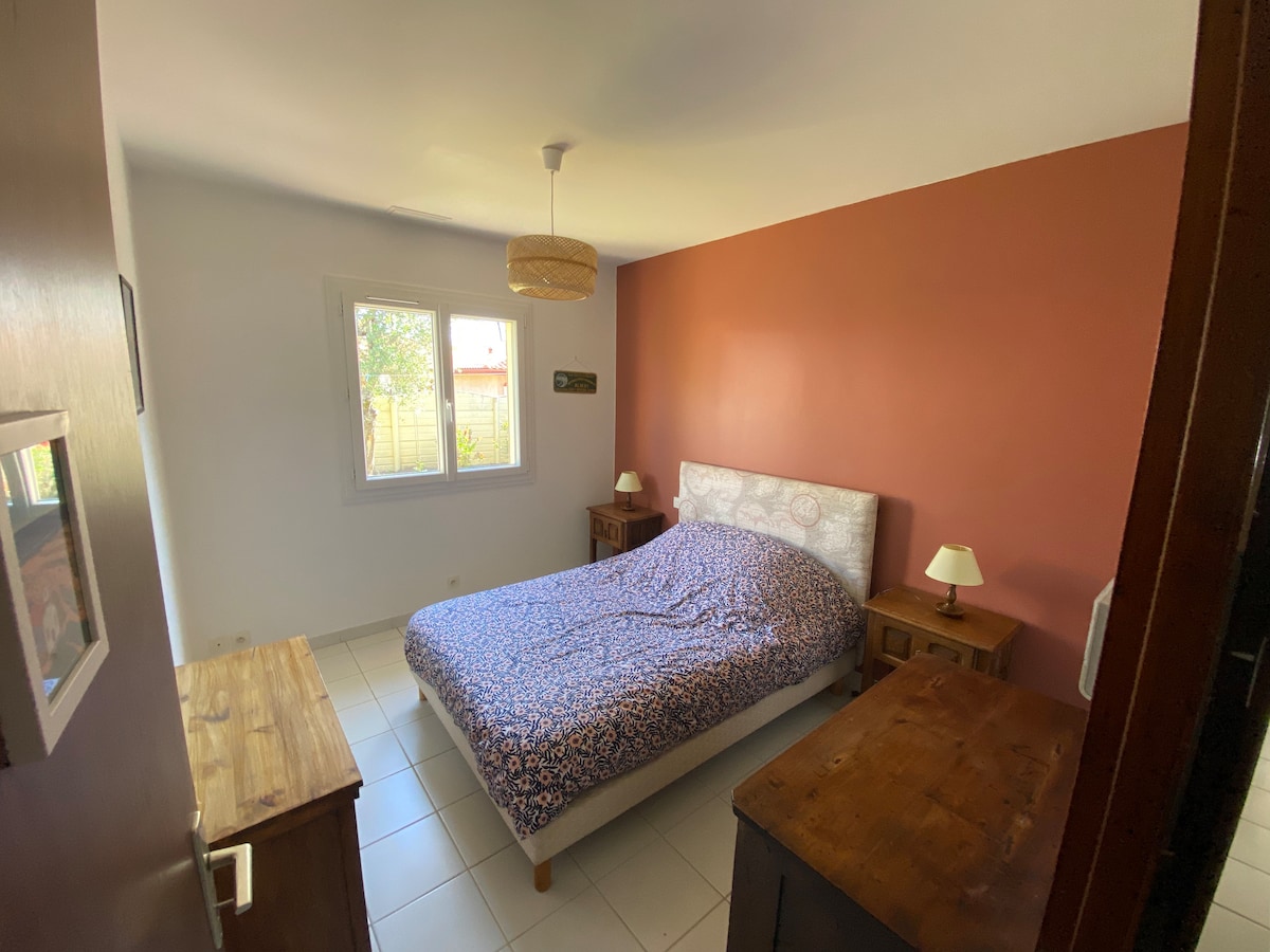 غرفة النوم 2