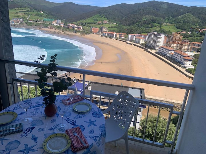 Bakio Balcony/Bonitas ocean views