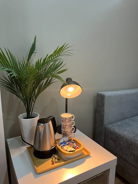 Airbnb con mejor rendimiento: Spacious apartment • Steps from the U.S. Embassy • Corferias en Bogotá Distrito Capital Municipio