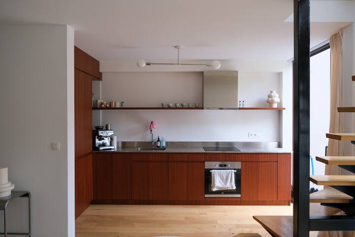Triplex design flat in center Brussels (+ garden) gallery image 3