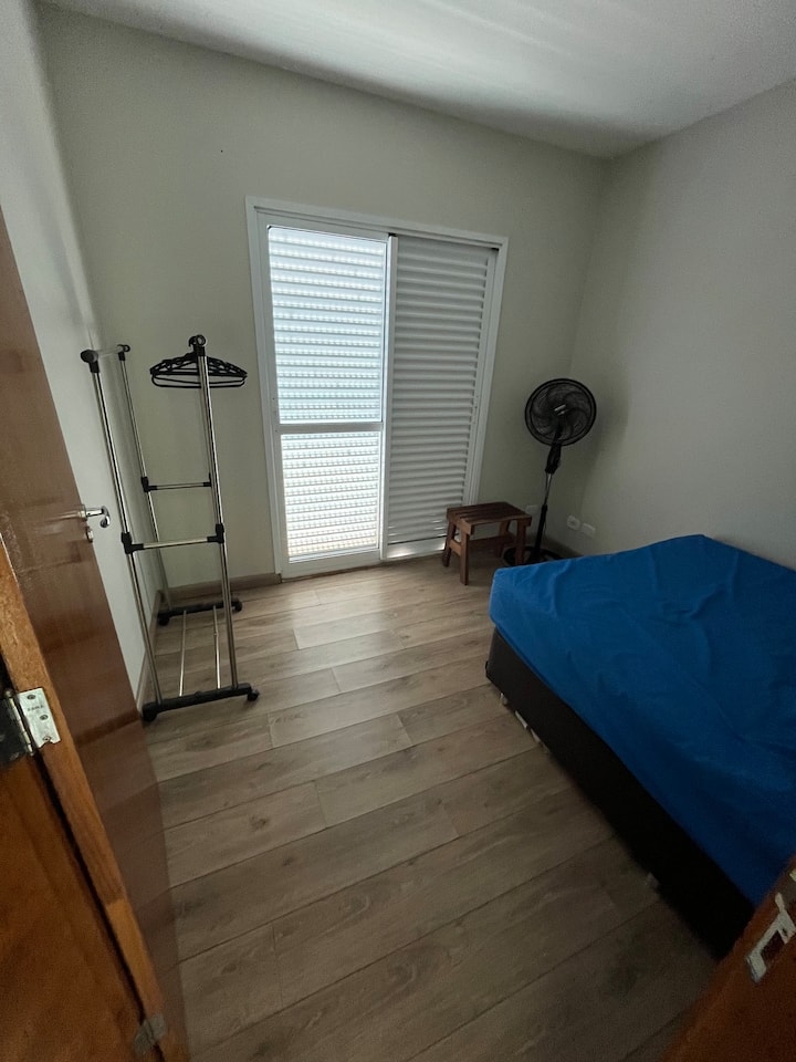 Kitanda 1 cha watu wawili