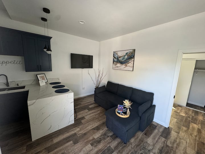 Brand New Private Small Home - Torrance
