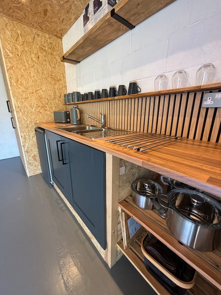 Pod @Merlwoodfarm Nr Shawbury - Shrewsbury Castle
