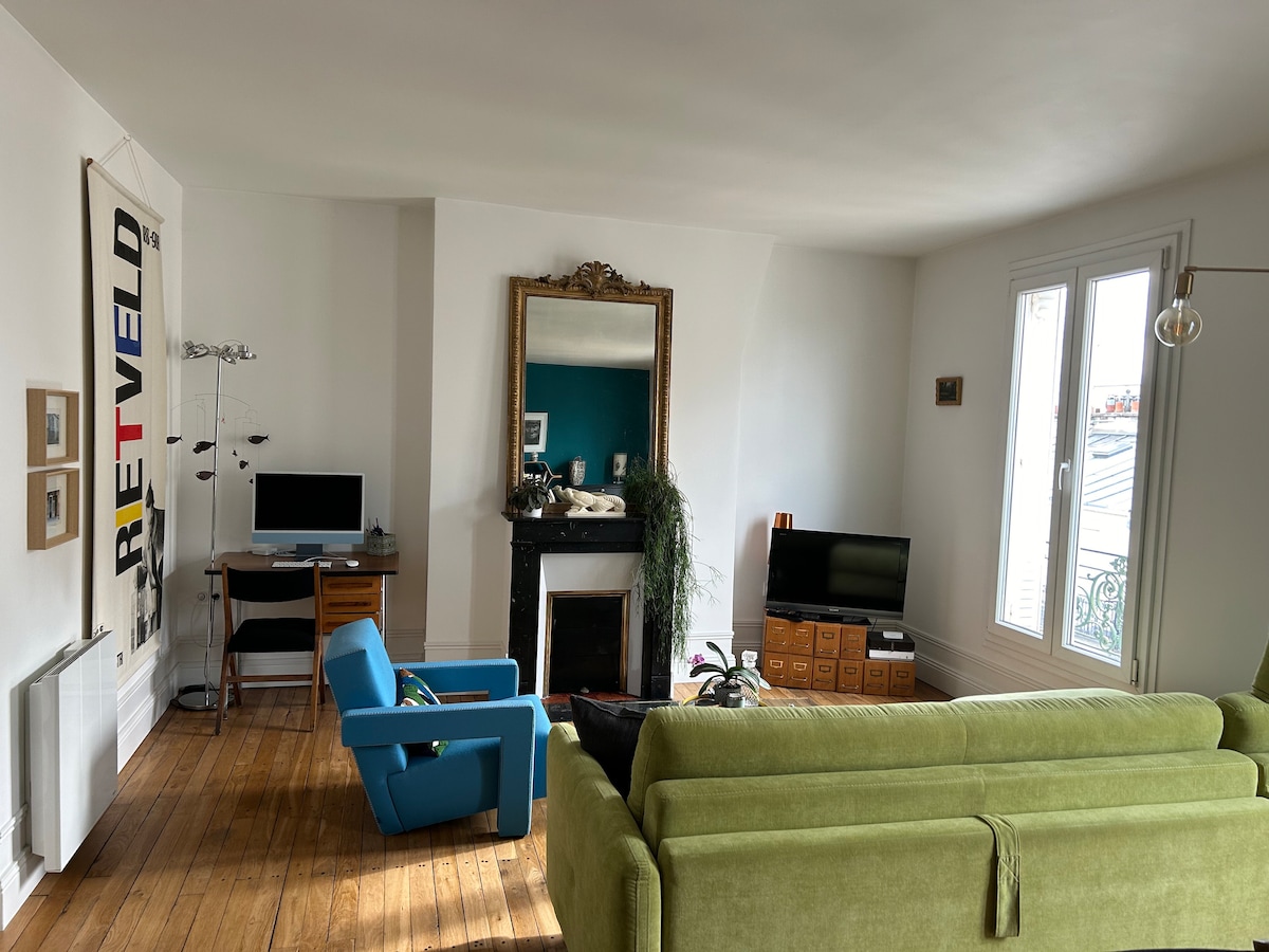 Airbnb performant: Cozy apartment at the Gates of Paris à Saint Mandé