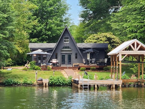 Best Regular Fancy A-Frame on Lake Tillery, NC