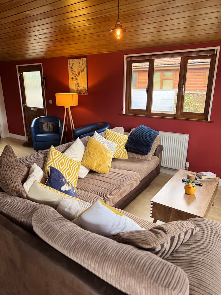 Hot Tub Getaway Log Cabin York Wilberfoss - Pocklington