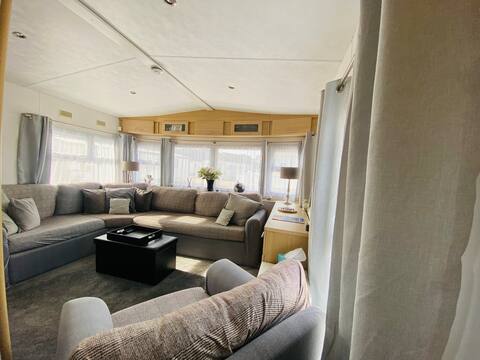 Top Airbnb: Casa Marie by the sea in City Of Portsmouth