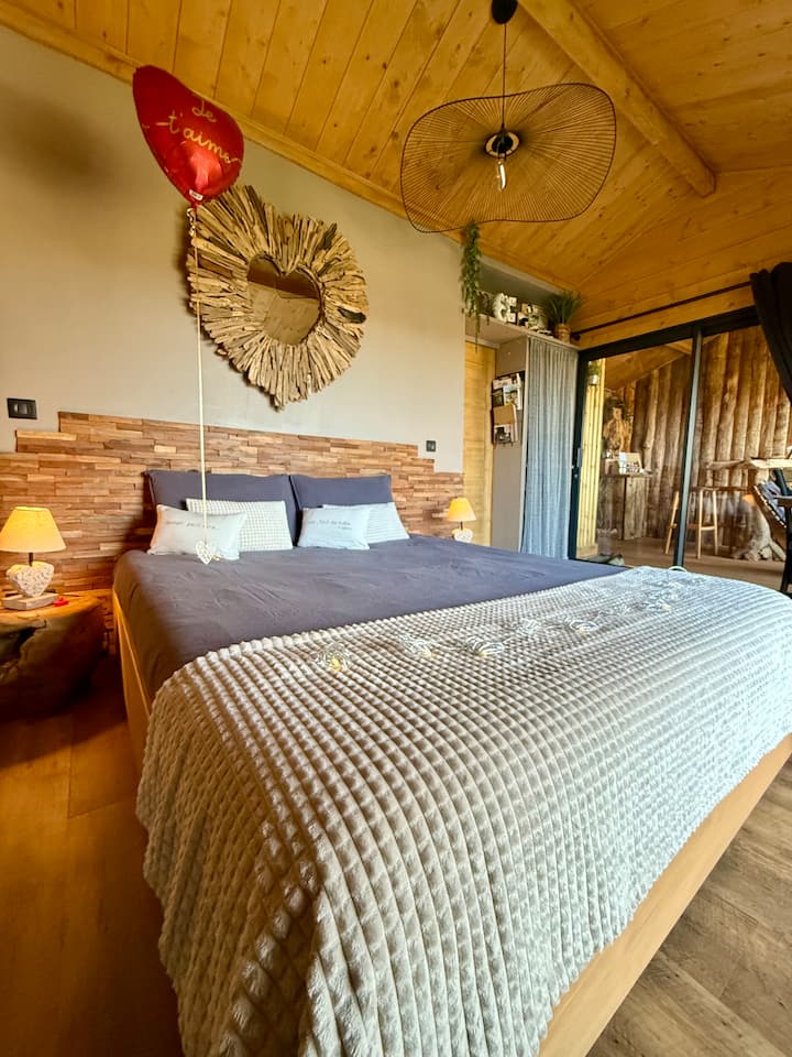 Cabane Insolite Spa Terrain Privatif Cœur Sauvage - France