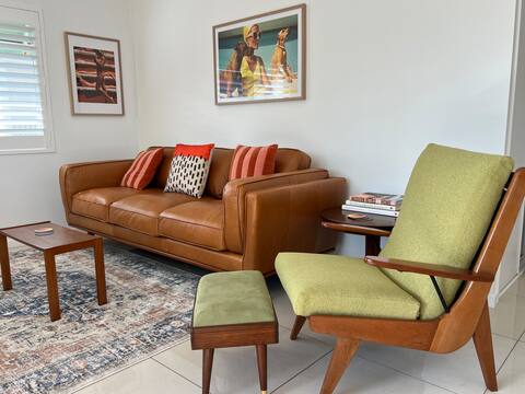 Successful Airbnb property: 100m to beach&restaurants - One Summers Day in Mooloolaba