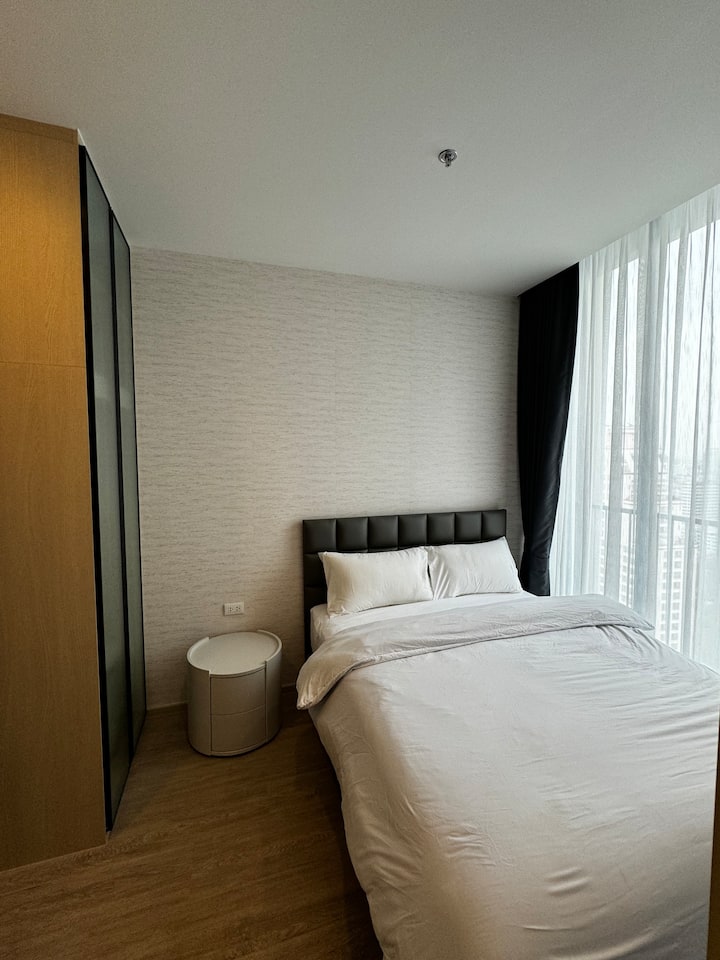 Საძინებელი, მათ შორის, Premium Simmons ლეიბი 