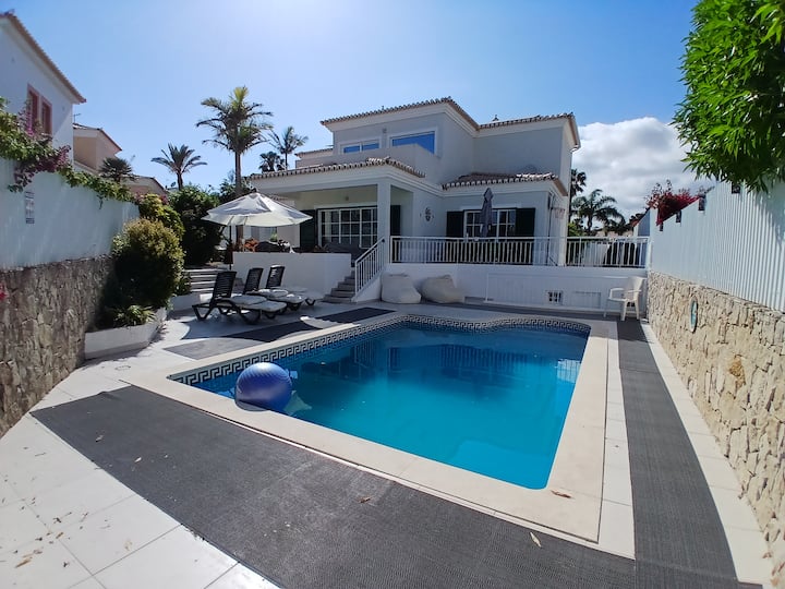 Villa Noah - Lagos