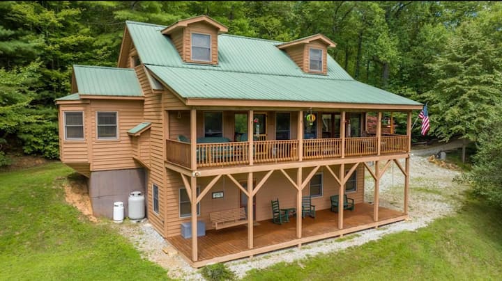 Peaceful Mtn Cabin W/wi-fi & 5 Min Walk To River - Franklin, NC