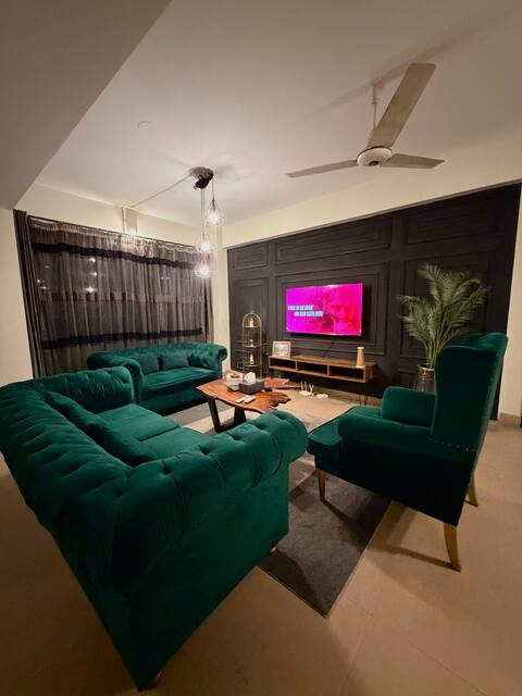 Khuwabgah: 2BHK MM ALAM |Gulberg