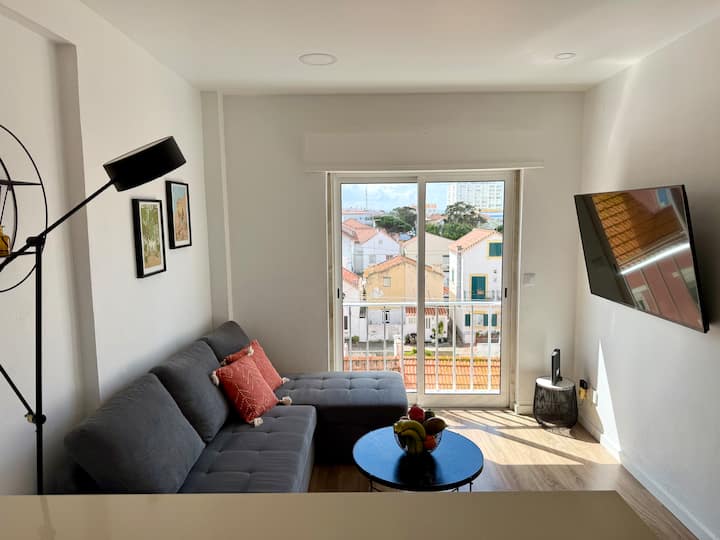 Ton's Loft Caparica - 4 Min Walk To The Beach - Costa da Caparica