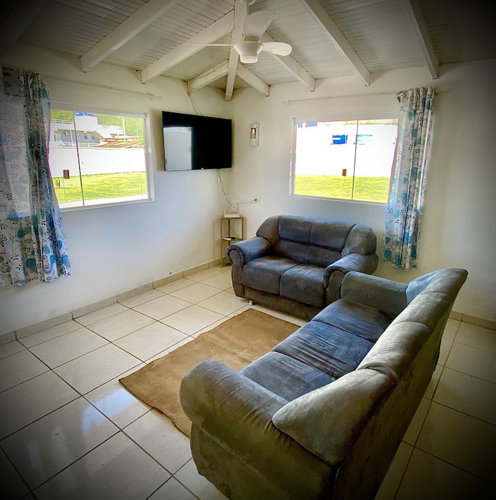 Casa Com Piscina, Hidro E Uma Vista Linda Da Lagoa - ラグナ